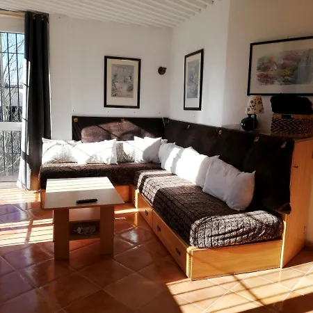 Apartment Surynieve Zona Media *